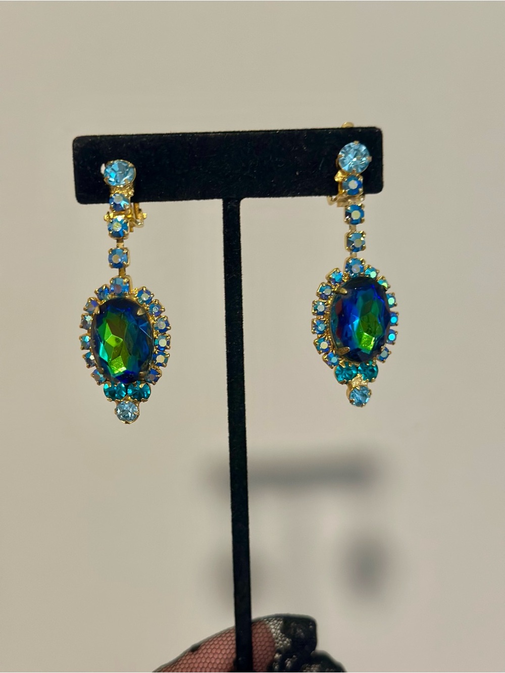 Juliana vintage rare Crystal Rhinestone Drop Clip On Earrings